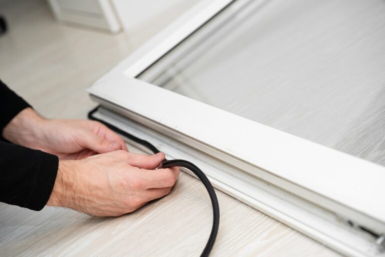 Woning in Best met kunststof kozijnen die condens en kou buiten houden.