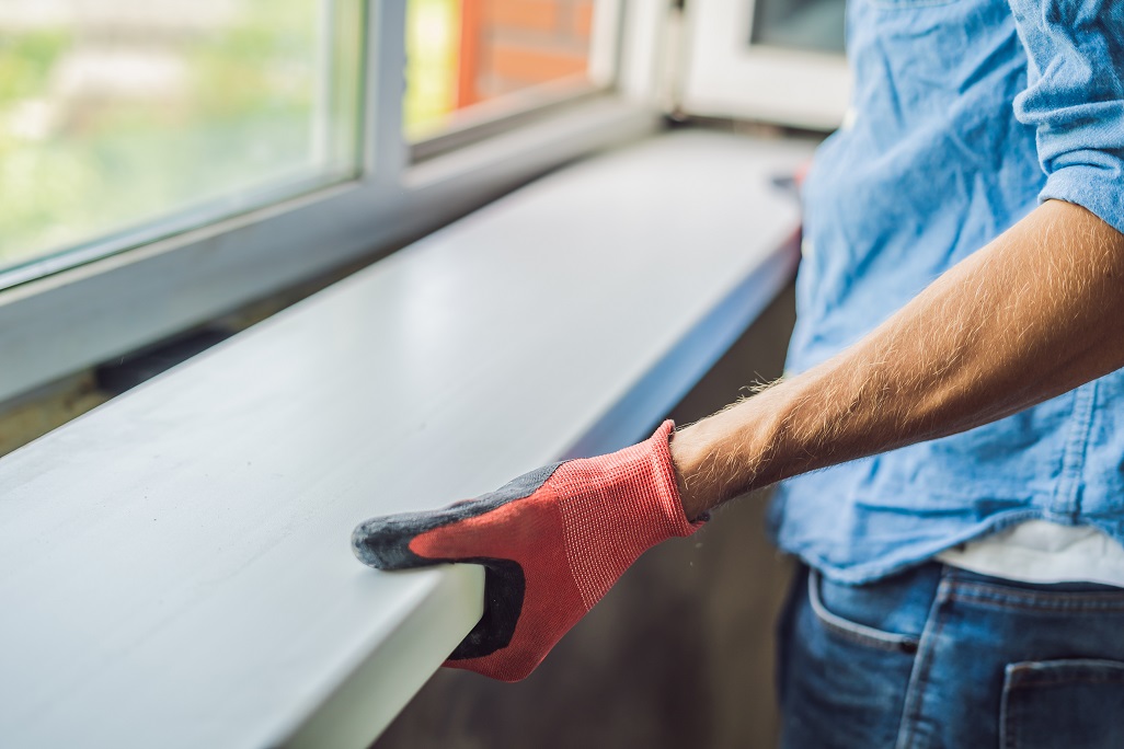 Ventilatierooster in kunststof kozijn bij woning in Best voor frisse lucht.